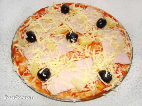 пицца гавайская, гавайская пицца рецепт, пицца с ветчиной, пицца с ветчиной рецепт, пицца с ветчиной и сыром, пицца с ананасами и ветчиной, пицца с ананасами, пицца с ананасами рецепт, пицца с ветчиной и ананасами